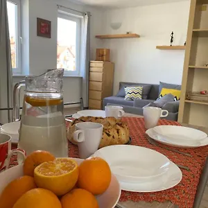  Apartament Pomarańczowy - Kawalerka W śródmieściu Polska